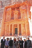 E1289589b_-_Group_Picture_at_Petra_.jpg